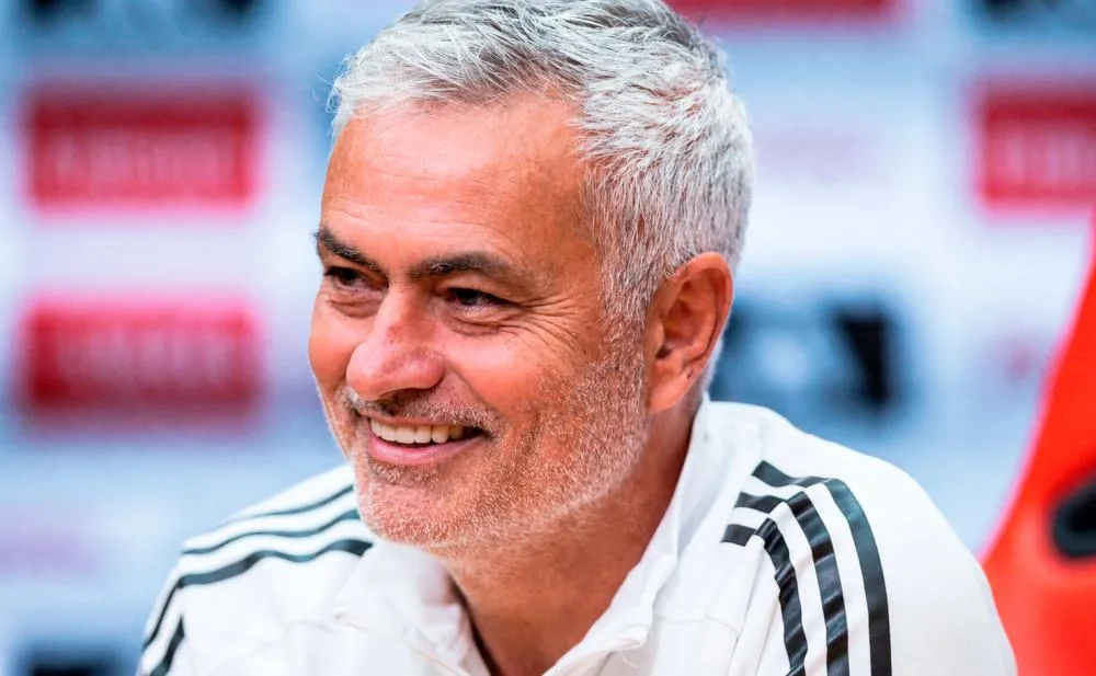 Real Madrid vai pagar mais de R$ 88 milhões para tirar Mourinho do Benfica