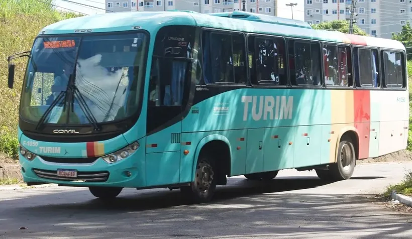 Turim confirma mudança em horários da linha entre Dias d'Ávila e Salvador após reclamações de passageiros