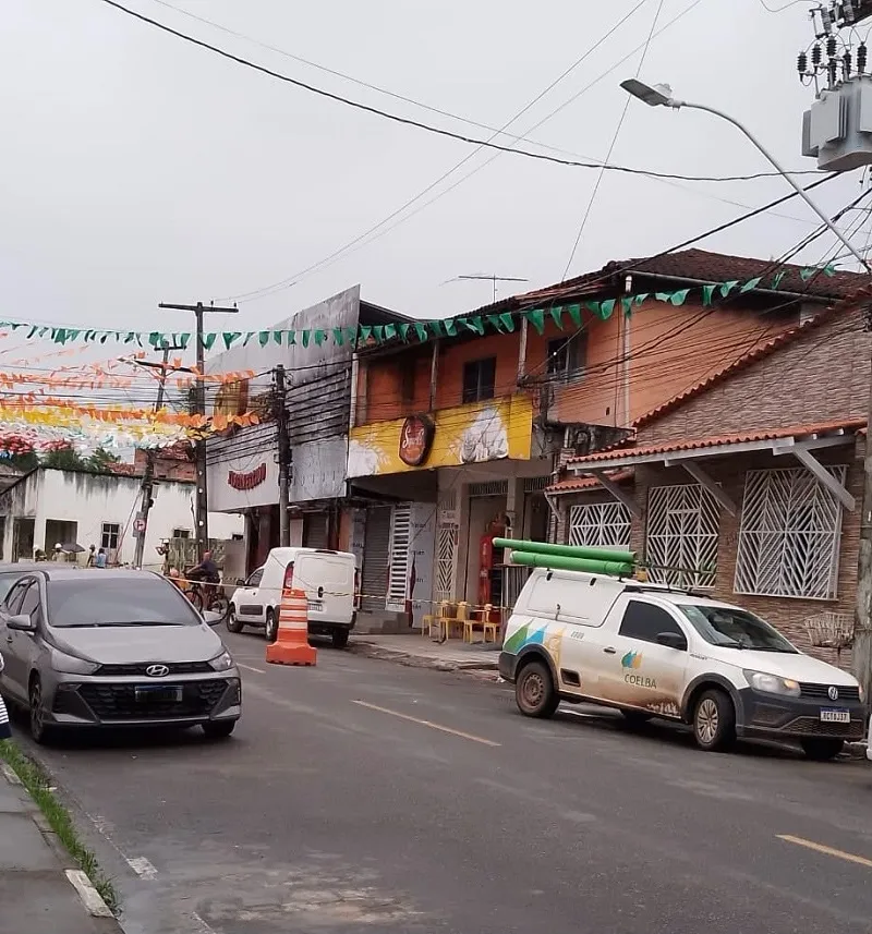 Queda de cabo de alta tensão provoca falta de energia no Centro de Mata de São João