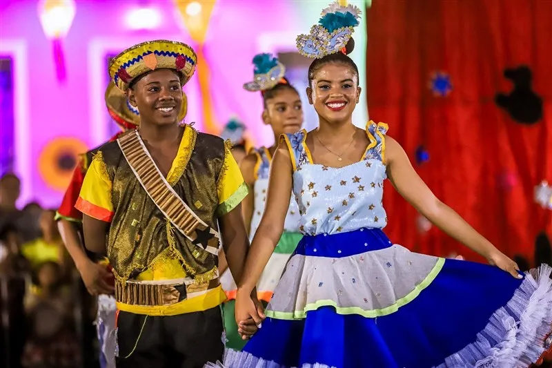 Desfile do São João da Educação acontece nesta segunda (8) 