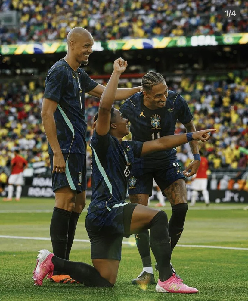 Brasil supera Egito em último compromisso antes da Copa do Mundo