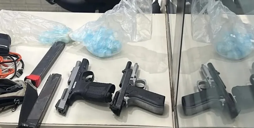 Suspeito morre em confronto e outro é preso após ação policial em Lauro de Freitas