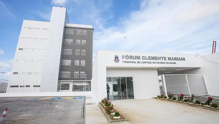 Homem que matou vítima enquanto ela dormia é condenado a quase 19 anos de prisão em Camaçari