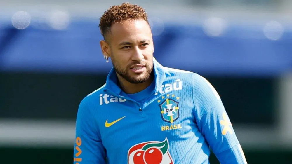 Neymar deve voltar aos treinos e pode reforçar o Brasil contra o Haiti 