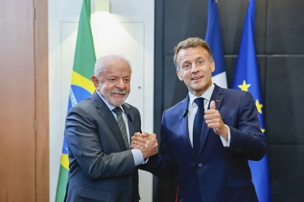 Lula e Trump ficam perto de encontro no G7 após ajuda de Macron