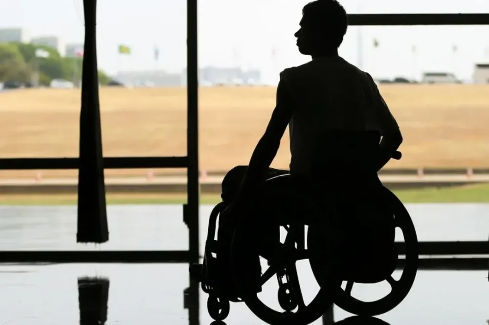 Pessoas com deficiência podem ter isenção em concursos na Bahia