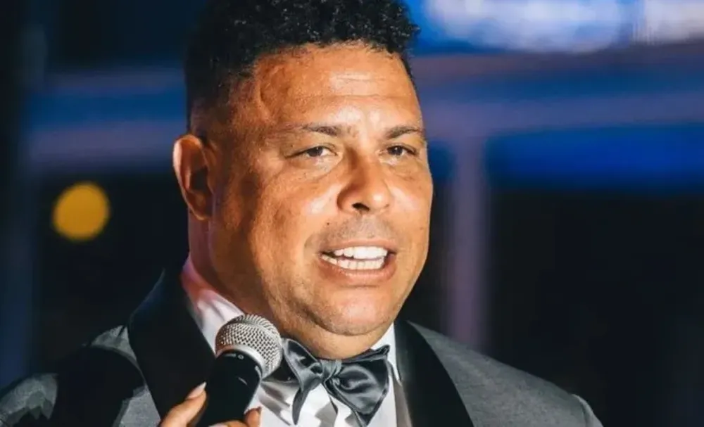 Ronaldo Fenômeno se rende a Messi e o elege como melhor da história