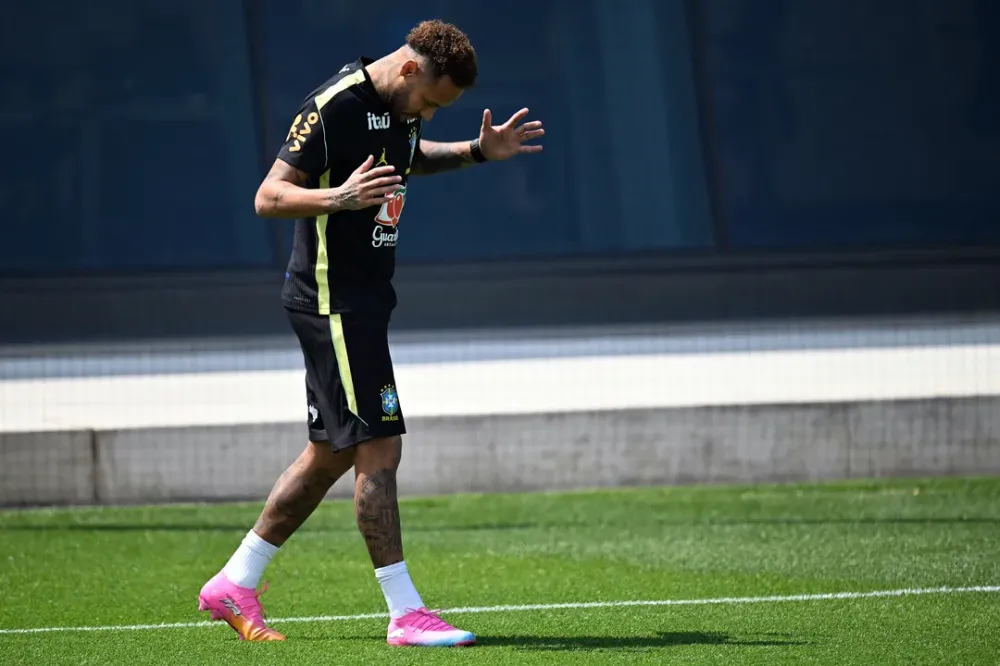 Neymar está fora do jogo do Brasil contra Haiti pela Copa do Mundo