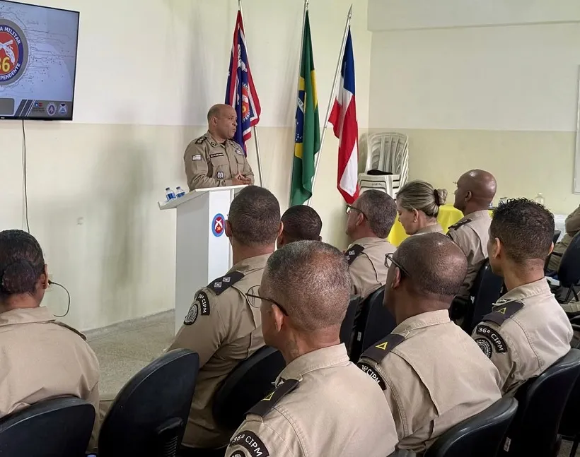 PM realiza Parada Geral em Dias d’Ávila e reforça diretrizes operacionais