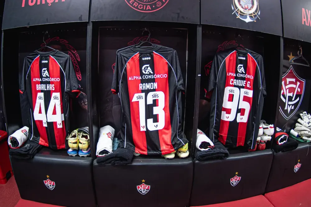 Vitória confirma retorno da marca própria para uniformes a partir de 2027