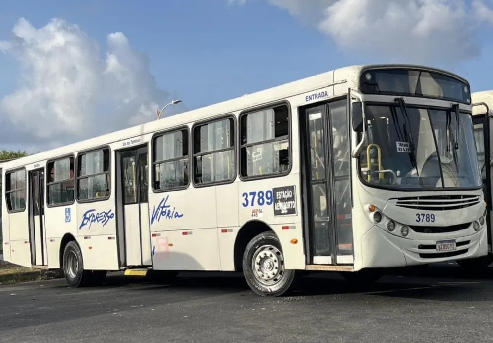 Após tiroteio em Lauro de Freitas, seis linhas de ônibus deixam de circular após as 18h