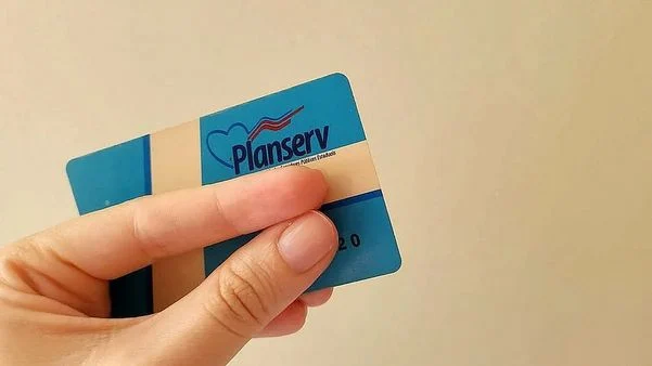 Reajustes de até 138% no Planserv: descontos dependem da renda e do grupo familiar