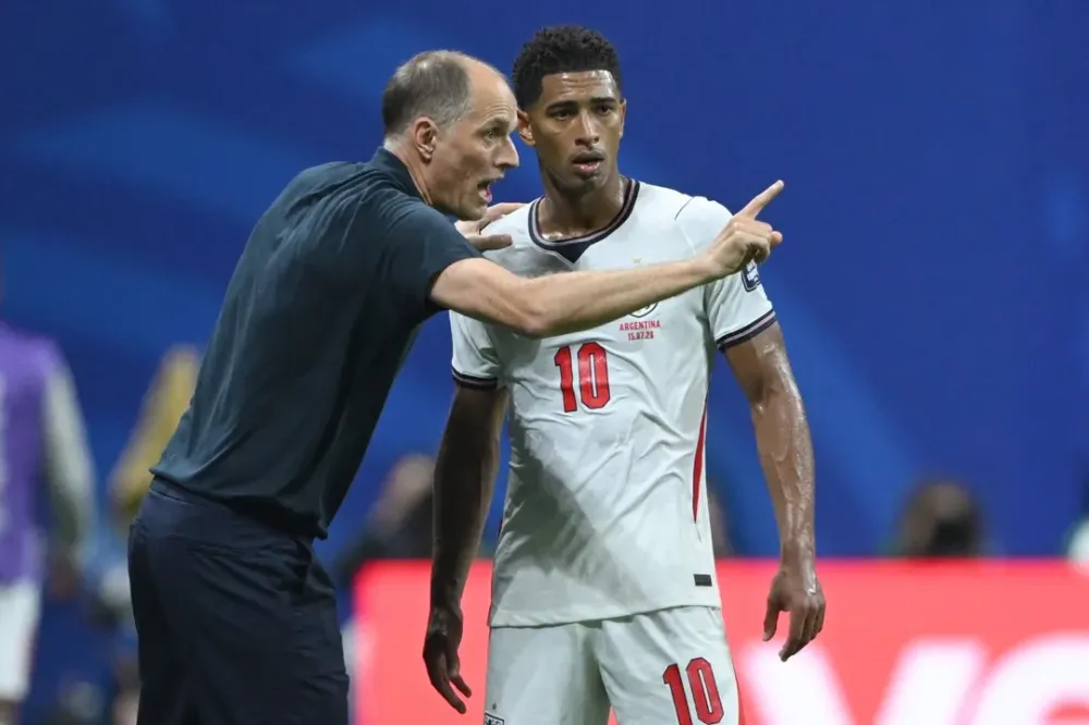 “Não me arrependo”, diz técnico da Inglaterra após derrota na Copa
