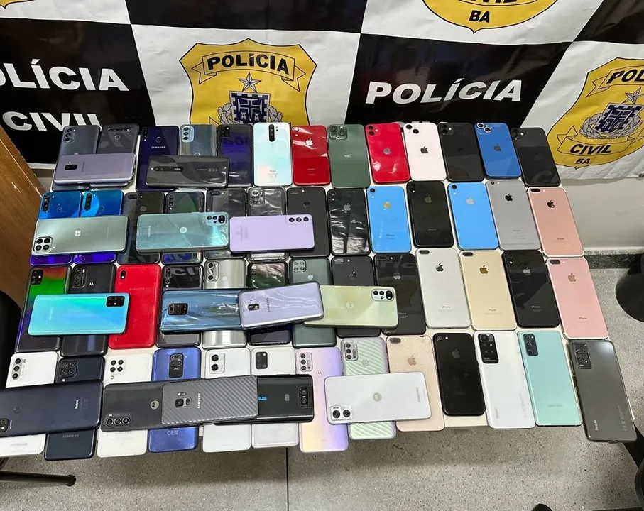Usuários de celulares roubados poderão ser responsabilizados, diz governo