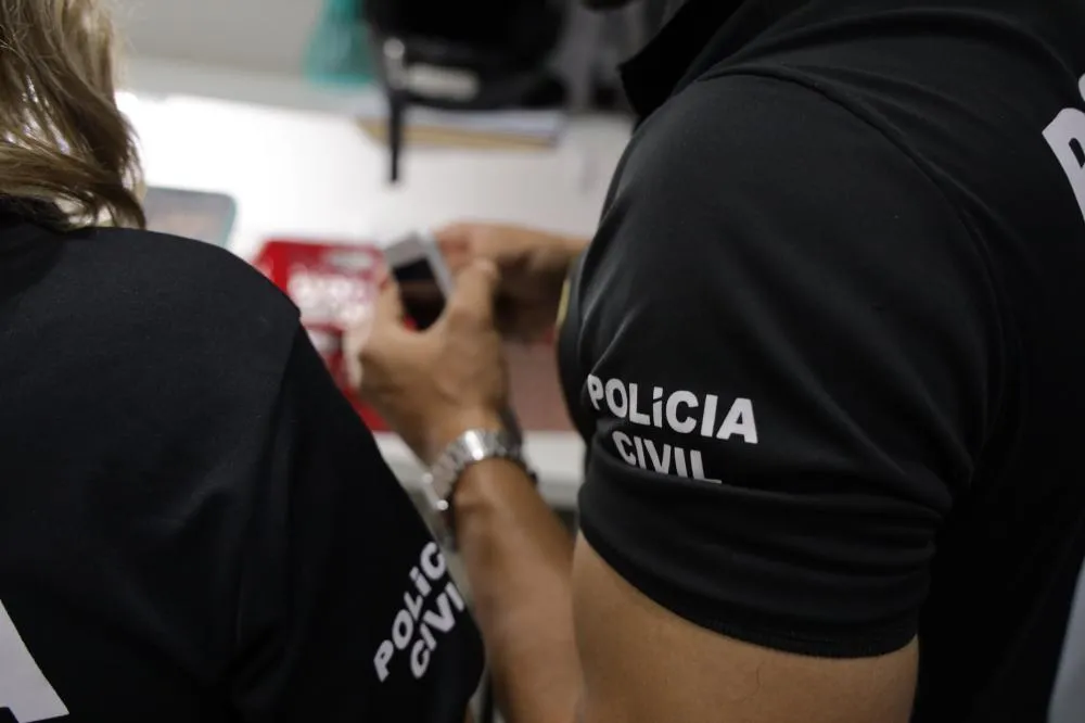 Homem é preso por descumprimento de medida protetiva durante operação em Camaçari