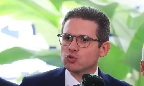 Hugo Motta defende Lei da Reciprocidade contra tarifaço dos EUA