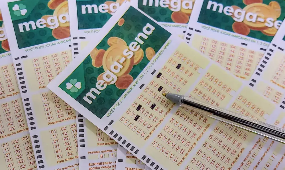 Prêmio de R$ 35 milhões será sorteado pela Mega-Sena neste domingo (19)