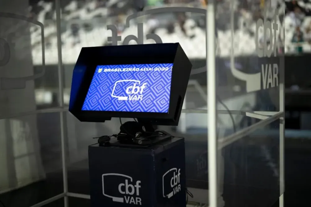 CBF confirma início do impedimento semiautomático no Brasileirão
