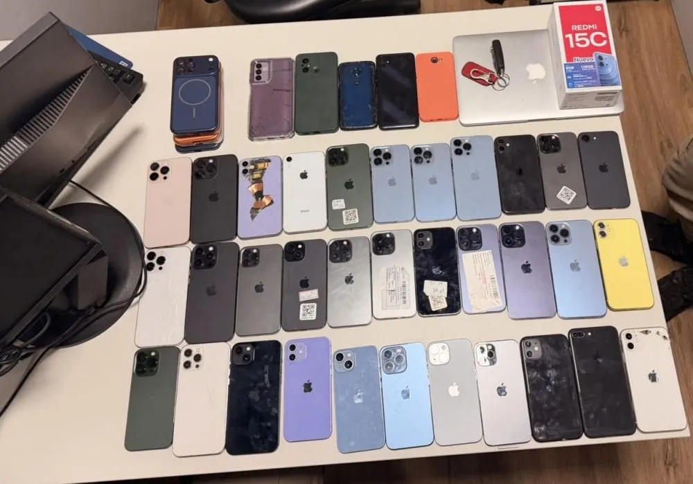 PM recupera carga de iPhones avaliada em R$ 180 mil e localiza veículo roubado