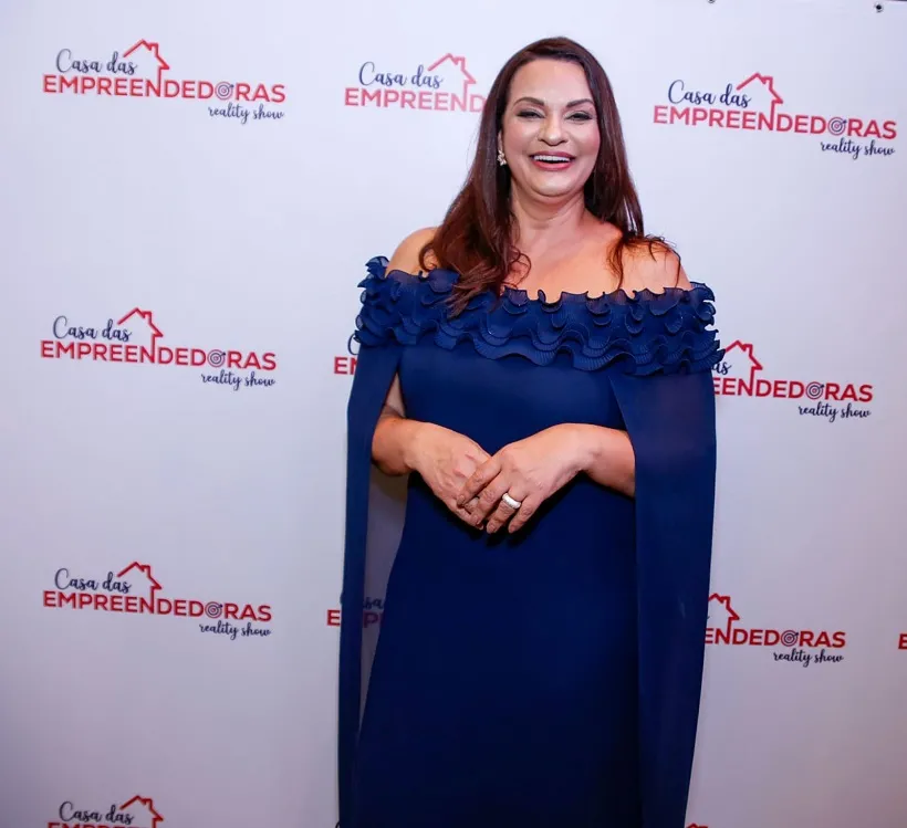 Empresária baiana estreia em reality da Record News e representa a Bahia em competição nacional