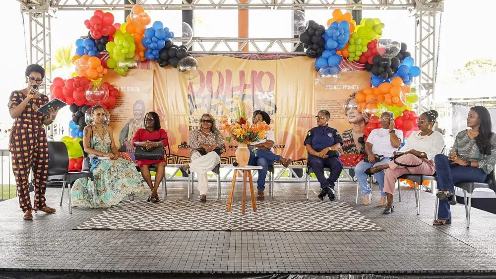 Julho das Pretas promove diálogo sobre representatividade, cultura e protagonismo feminino 