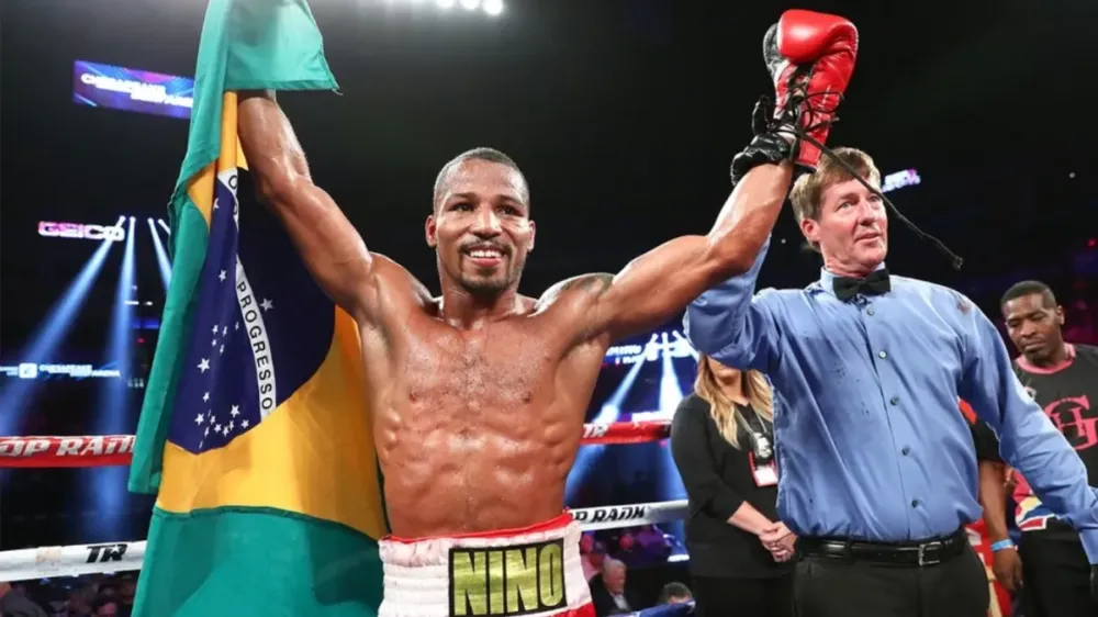 Campeão olímpico baiano disputa título mundial de boxe em Las Vegas