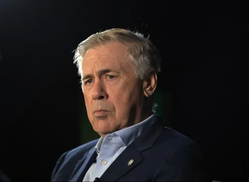 Ancelotti admite erros na Copa e encerra ciclo de veteranos: “Ideia é botar uma nova geração”