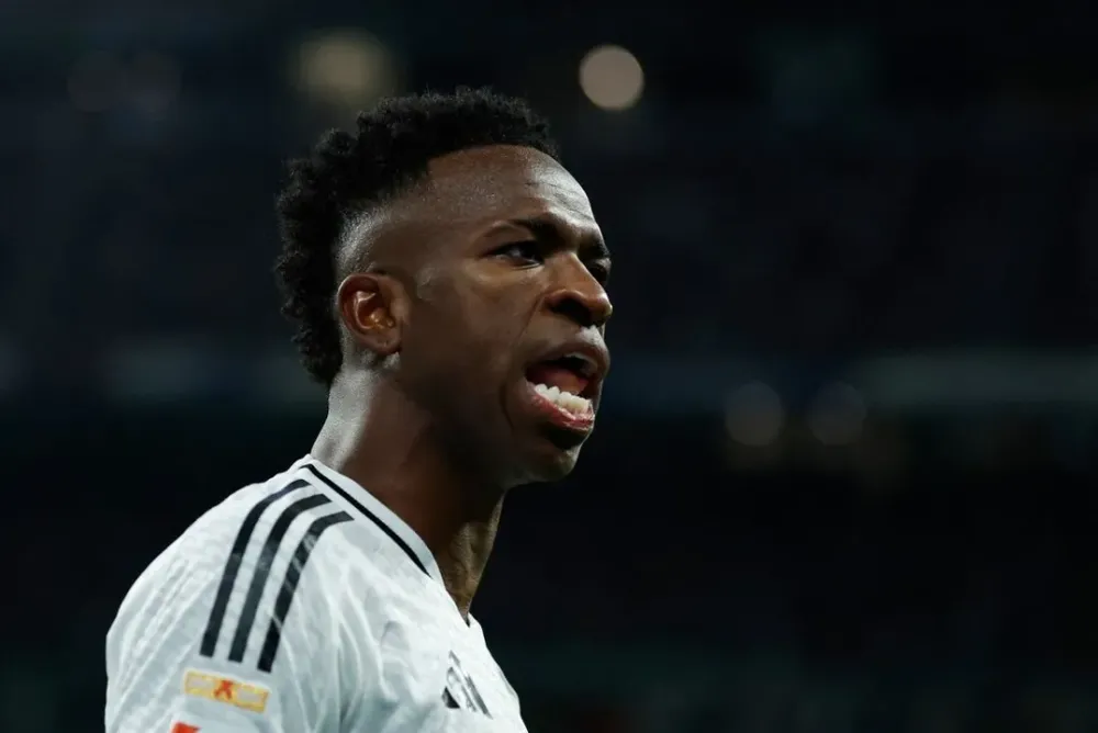 Sem renovar, Vini Jr. recebe ultimato do Real e pode sair de graça
