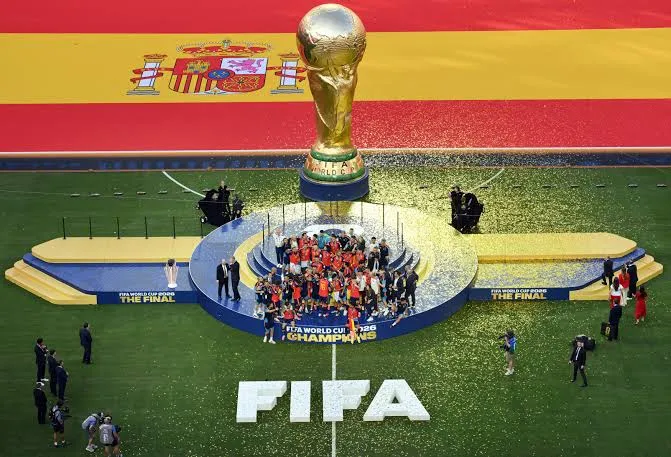 Fifa descarta vender Copa do Mundo e defende projeto de R$ 23 bilhões