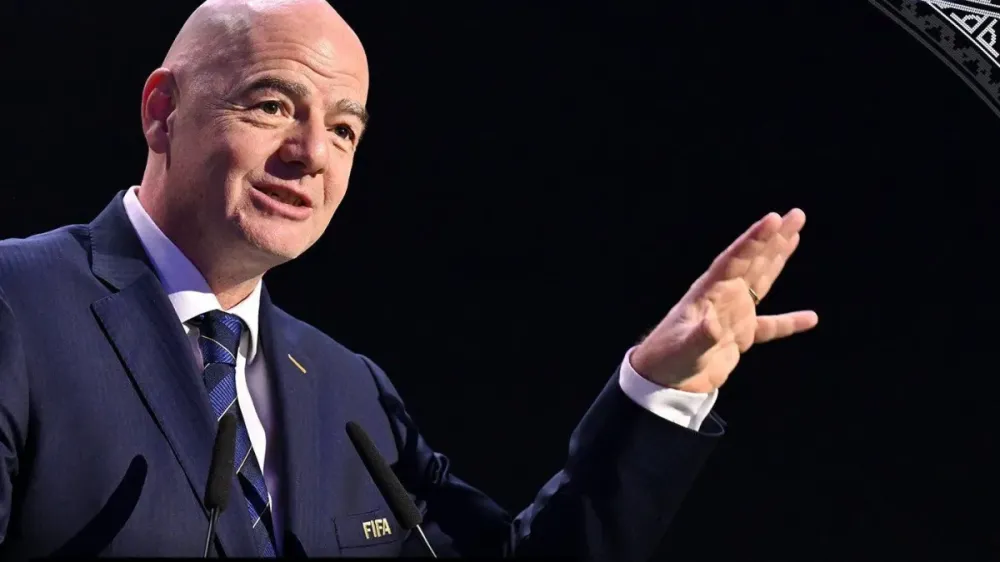 Infantino desiste de plano para vender ações de empresa da Fifa