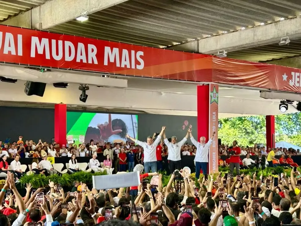 Convenção do PT confirma candidaturas de Jerônimo, Rui e Wagner sob protesto por morte de Leo Lanches