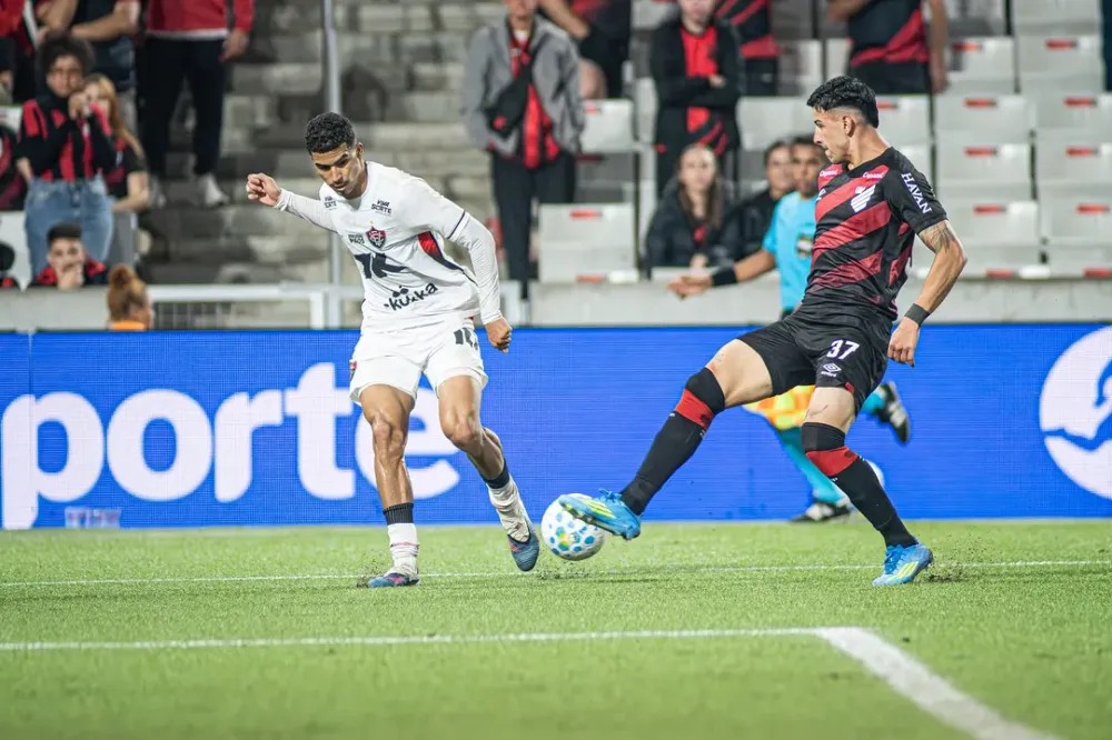Athletico x Vitória: equipes se enfrentam pelas oitavas de final da Copa do Brasil nesta segunda (3)