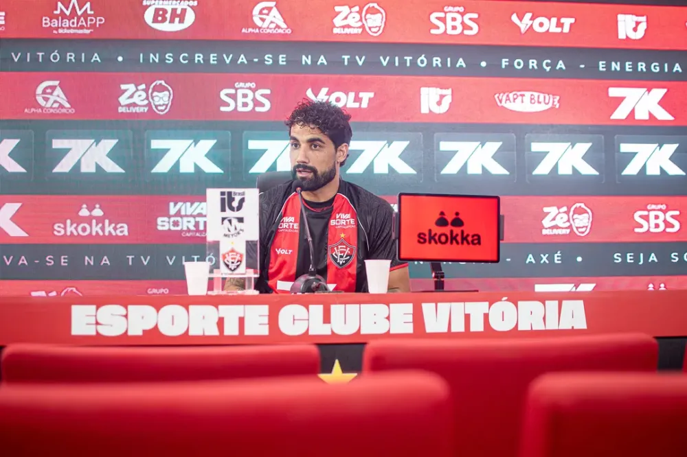 Vitória define Brítez para a Copa do Brasil e Pochettino fica fora da lista