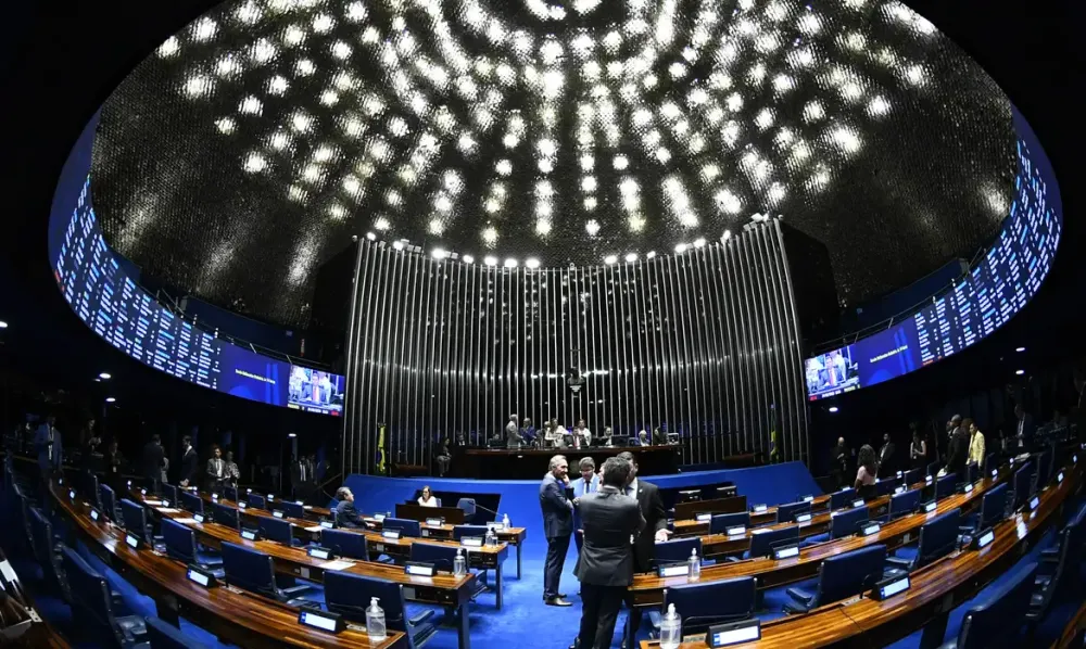 Congresso retoma trabalhos nesta segunda (03)