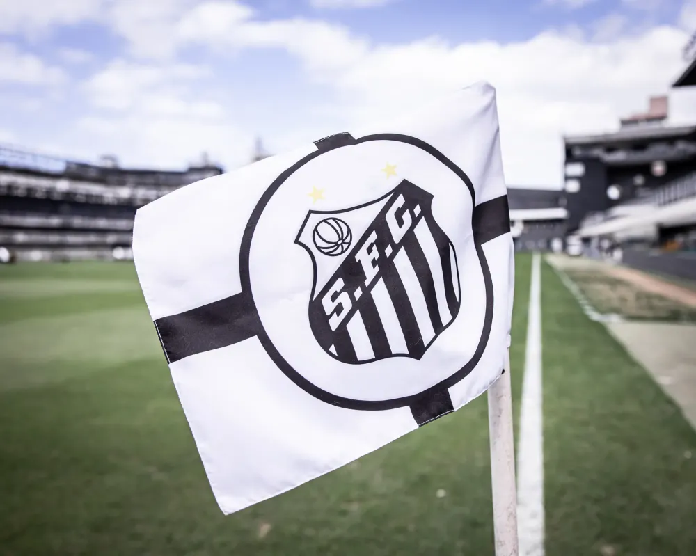 Santos avança em acordo para venda do controle da futura SAF