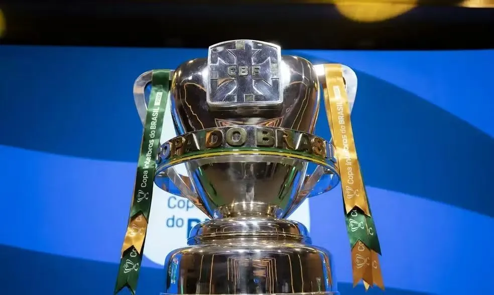 Quartas da Copa do Brasil 2026 têm três clássicos e chaveamento definido até a final