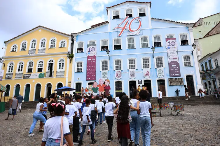 Flipelô reúne 330 mil pessoas e bate recorde de público