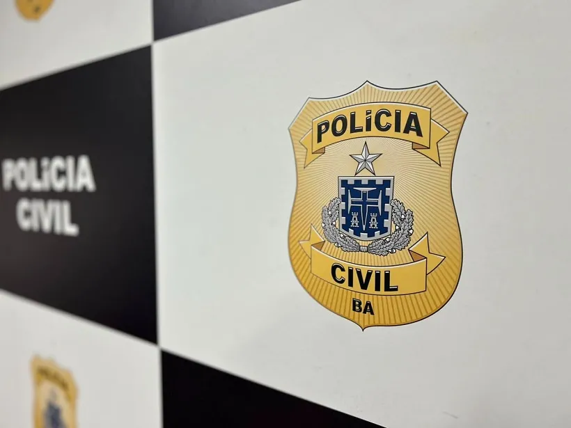 Armas são apreendidas durante investigação de ameaça contra ex-companheira em Buraquinho