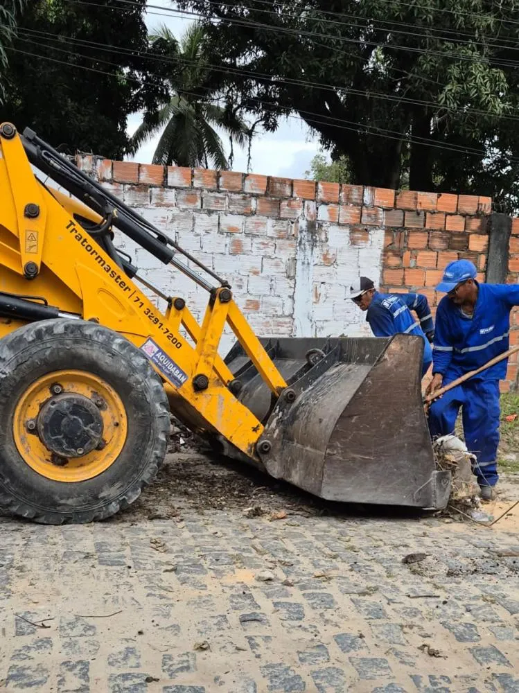 Prefeitura reforça ações de limpeza e prevenção à dengue em Dias d’Ávila