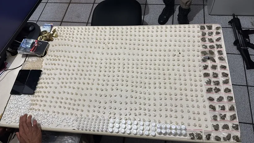 PM apreende mais de 1000 porções de drogas em São Francisco do Conde
