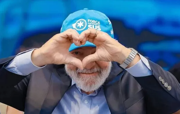 Lula decide não ir ao debate na Band por “falta de igualdade de condições”