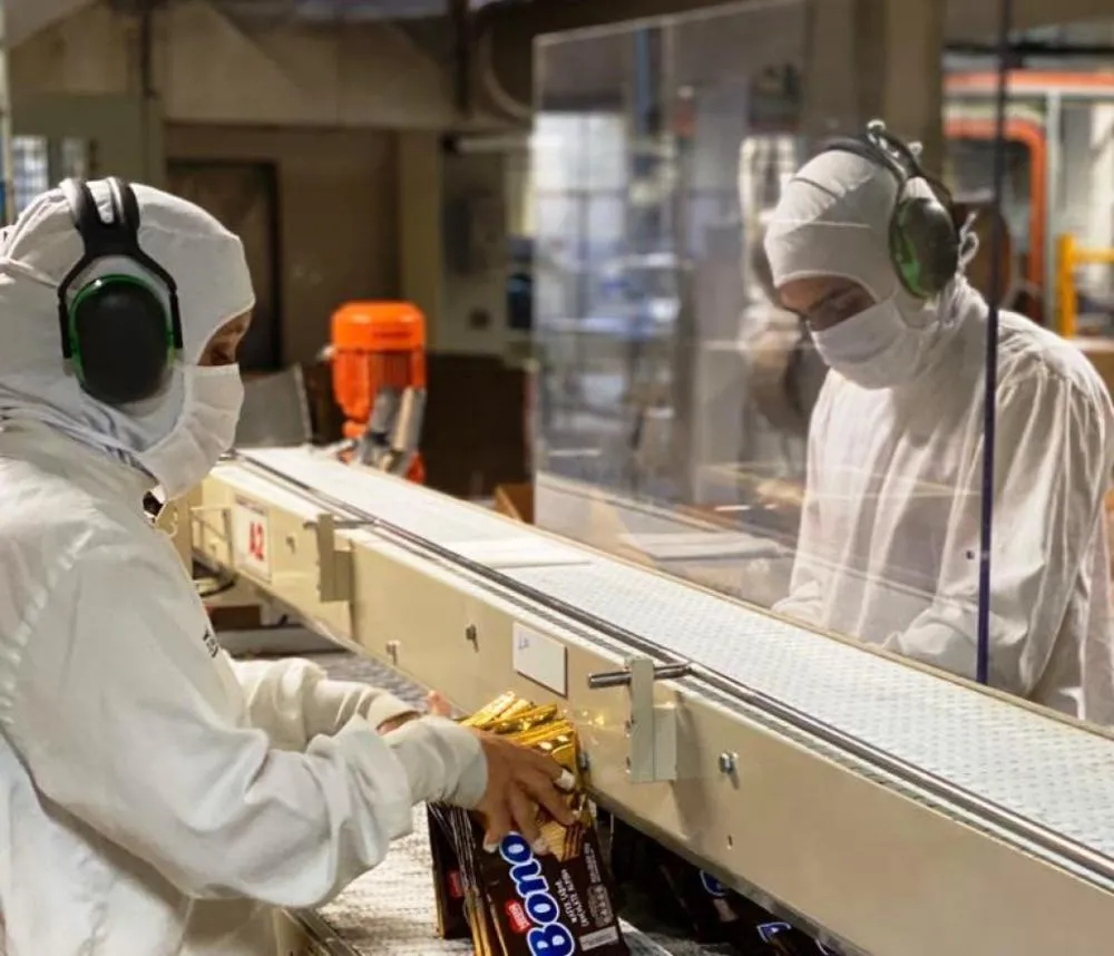 Nestlé vai cortar 16 mil postos de trabalho no mundo até 2027; Brasil não tem cortes definidos