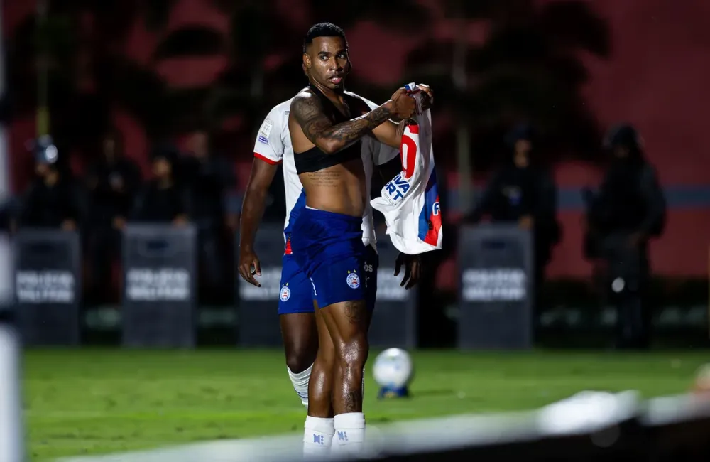 Jean Lucas leva 3º cartão no BaVi e desfalca o Bahia contra o Inter