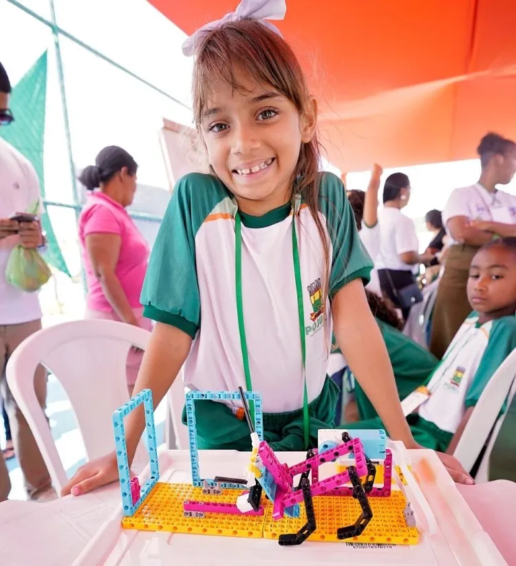 Escola de Pojuca conquista vaga nacional de robótica pelo 2º ano consecutivo