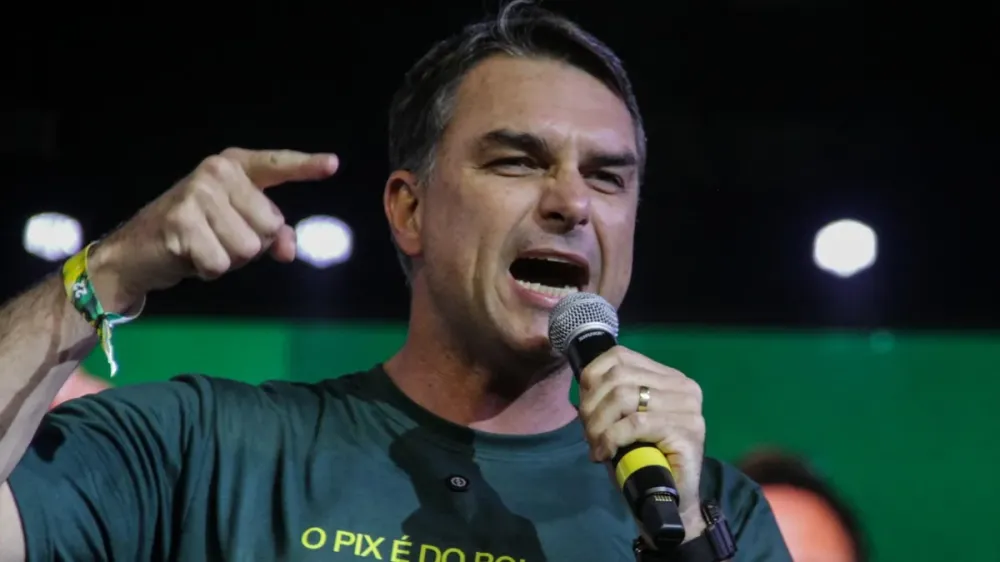 Salvador terá ato pró-Flávio Bolsonaro no 7 de Setembro