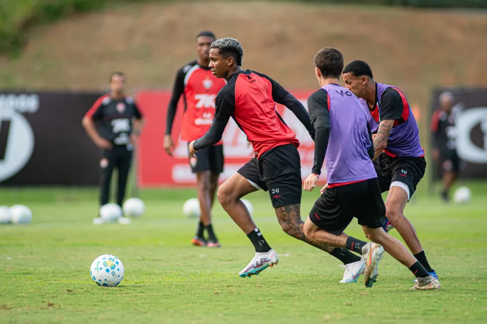 Vitória se prepara para duelo decisivo com o Vasco pela Copa do Brasil