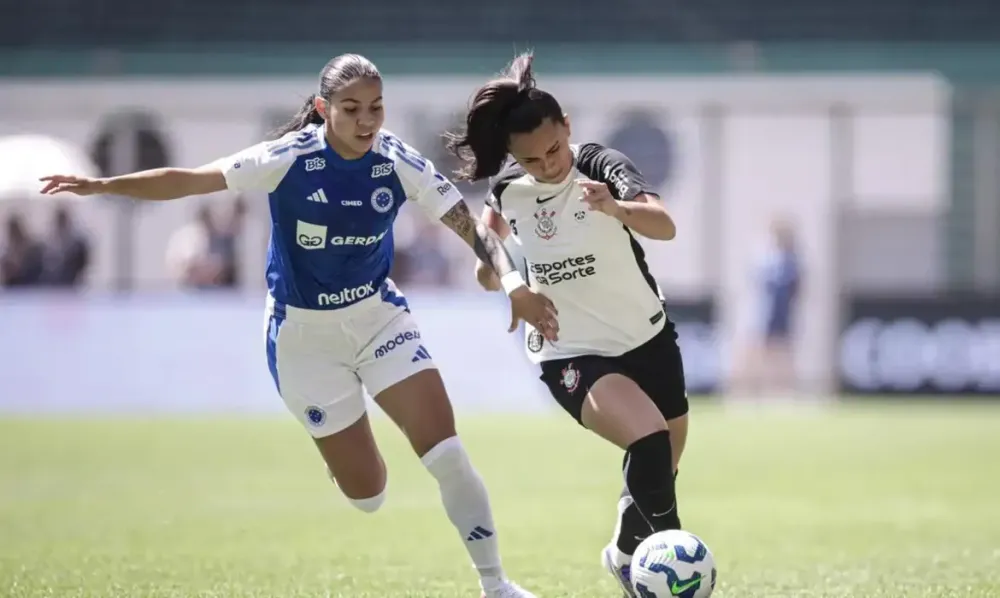 Corinthians vence Cruzeiro e fica a um empate da semifinal
