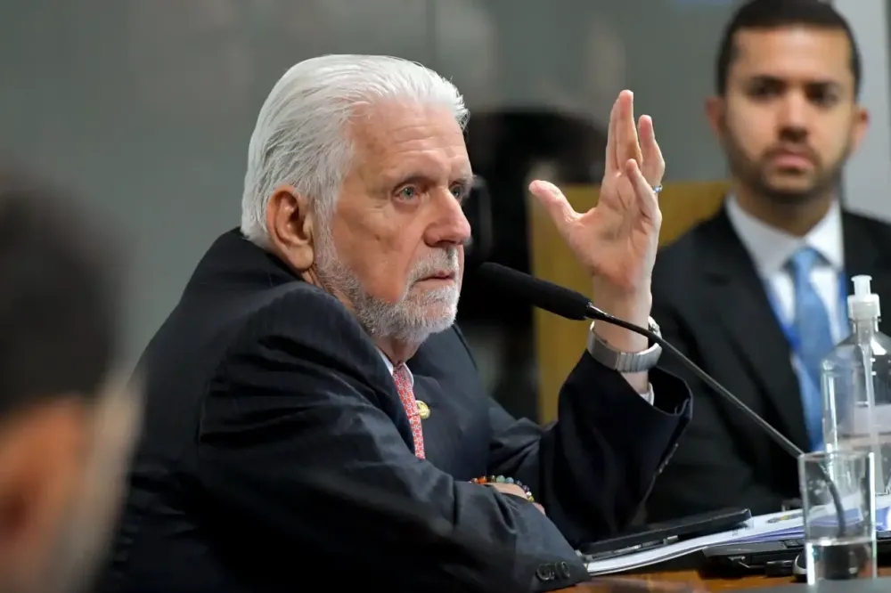 Wagner pede foco na votação da 6x1 e diz que PL quer fim da proposta