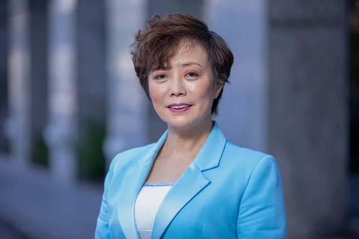Executiva da BYD entra na lista da TIME entre nomes mais influentes em inteligência artificial