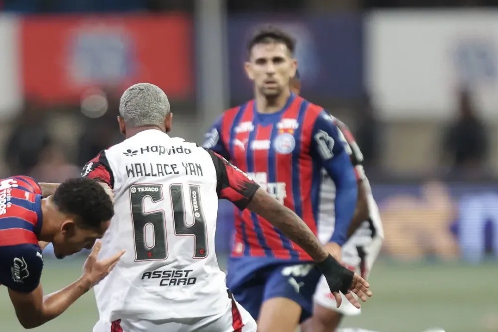 Ex-Flamengo pode estrear pelo Red Bull Bragantino contra o Bahia
